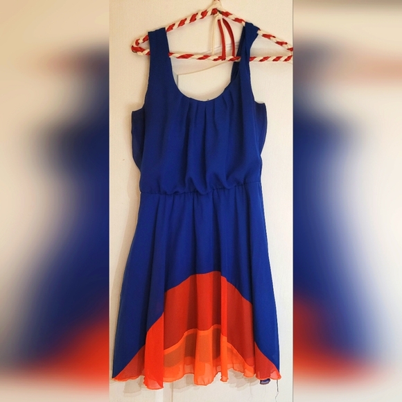 Short dress M - Picture 1 of 1